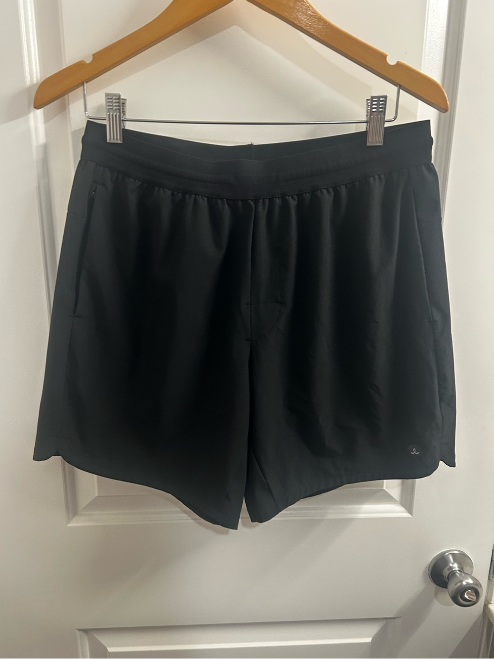prAna Intrinsic Shorts Sz M